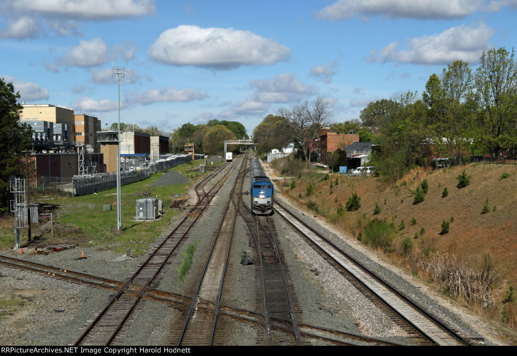 AMTK 159 leads traiQ P080-06 northbound